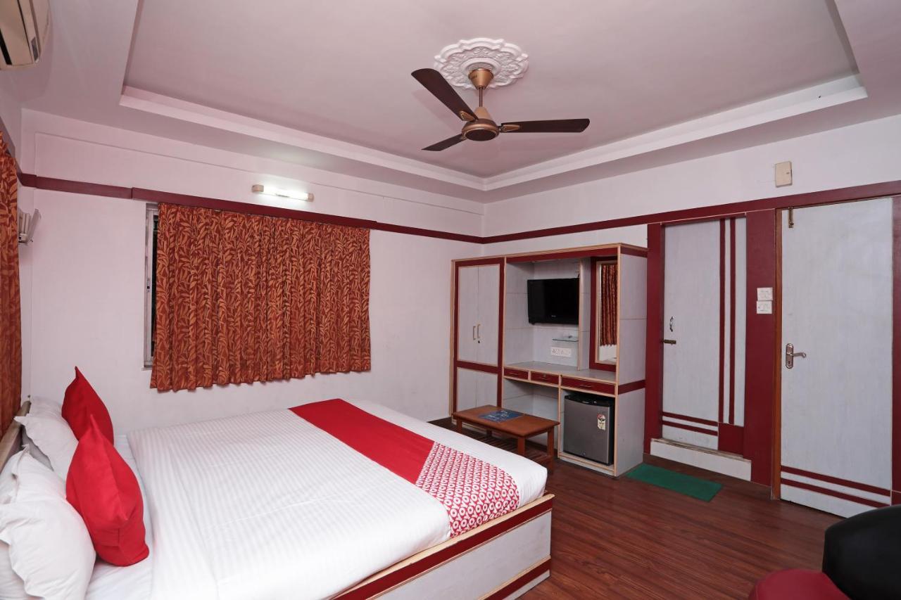 Oyo 26143 Hotel Abedin Kolkata Exterior photo