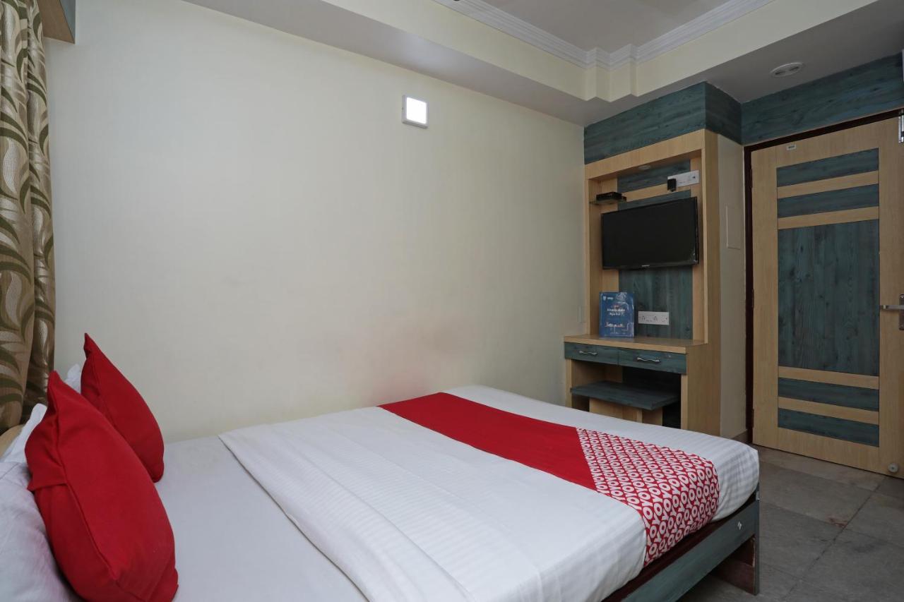 Oyo 26143 Hotel Abedin Kolkata Exterior photo
